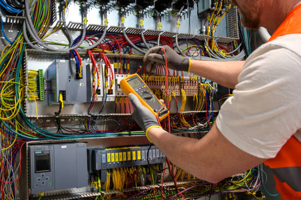 Best Affordable Emergency Electrician  in Del Rey Oaks, CA
